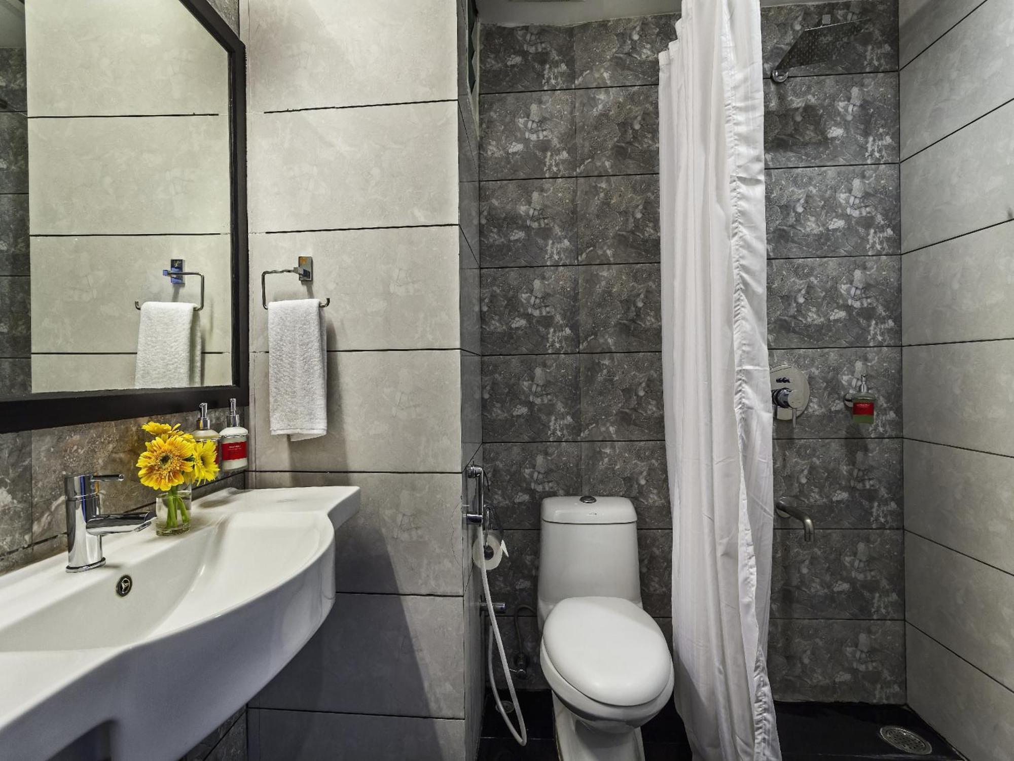 Hotel Townhouse Mumfordganj - High Court Prayagraj Esterno foto