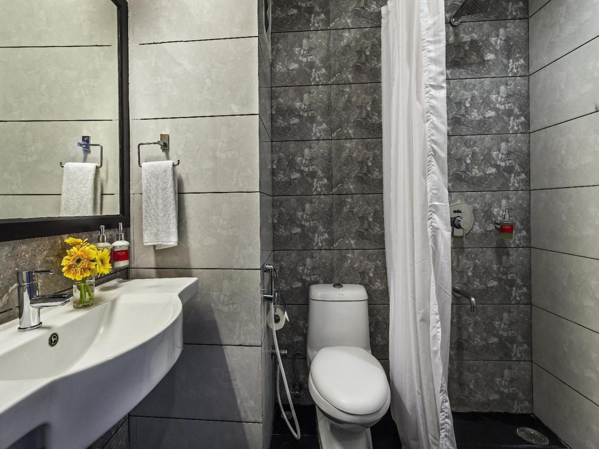 Hotel Townhouse Mumfordganj - High Court Prayagraj Esterno foto